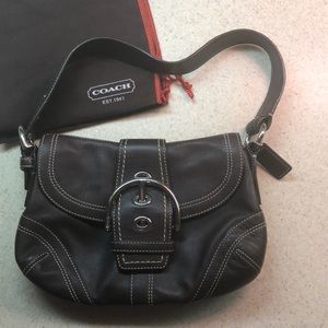 Gucci classic brown leather purse
